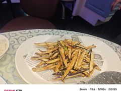 -巴特餐饮6加1音乐餐吧·新疆菜