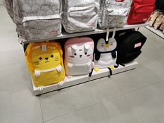 -名创优品(机场路百信广场店)
