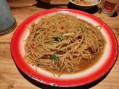 -泥糊破店小酒馆·团建聚餐(南京西路店)