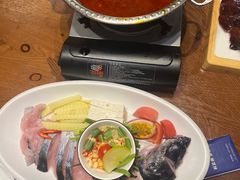 -老滇山寨•云南特色菜•地方菜•民族风情歌舞表演(金碧店)
