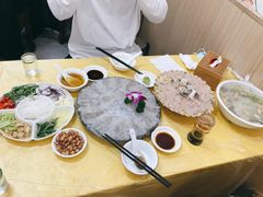-官塘陈记鱼生·潮汕砂锅粥·牛肉火锅(潮枫路总店)