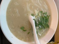 粉汤-刘记羊汤·烧饼夹肘子