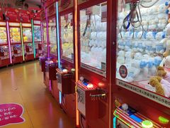 -爱玩嘉年华(龙湖源著天街店)