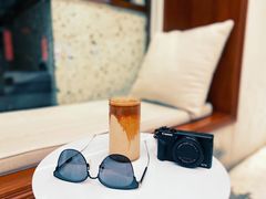 -Line 咖啡(石厦花园店)