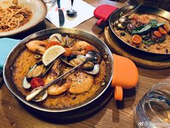 番红花海鲜饭-CRAZYONES西班牙海鲜饭(上海美罗城店)