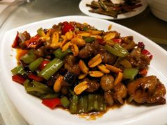 -喜乐餐厅•灯笼虾球首创者•本地小海鲜(二马路店)