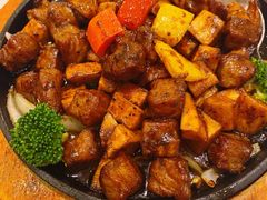 -湖北三五醇酒店·35年新楚菜