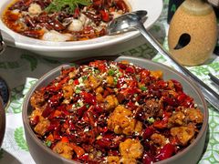 -渔语鱼新川菜Bistro(万象天地店)