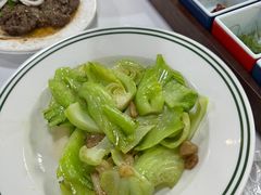 -明本湛江鸡•海鲜小厨(陈家祠店)