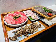 -贵厨酸汤牛肉(小十字店)
