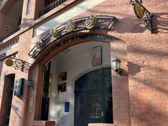 -良友书坊(安徽路店)