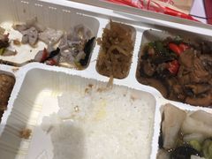 -丽华快餐(红庄国际店)