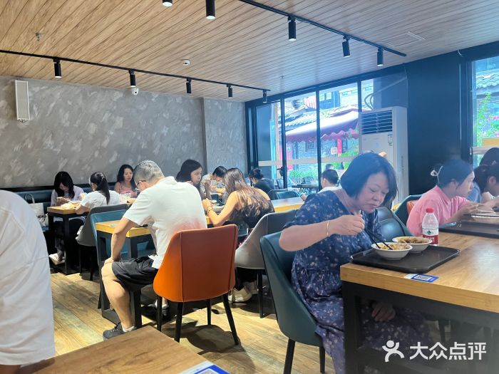 洞子口张老二凉粉(文殊院店)图片