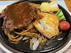 -绿茵阁西餐厅(中央广场店)