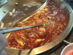 -小天鹅火锅·一线江景洪鼎旗舰店(洪崖洞店)