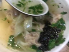-三好食堂(煎饺·馄饨·肉饼米线·盛世广场店)