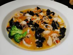 酸辣墨鱼仔-火宫殿·湘菜小吃·商务宴请·生日聚会(东塘店)