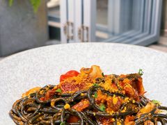 膏蟹海鲜墨鱼面-农畉LONFOOD(福田星河COCOPark店)