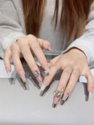 -艾珂·美甲美睫
