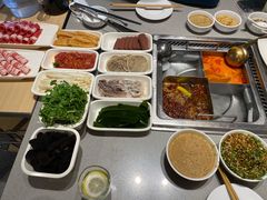 -海底捞火锅(公益西桥店)