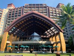 -三亚湾海居铂尔曼度假酒店