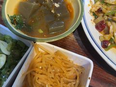 -蓝田九大碗民俗食府(蓝田店)