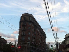 iphone_upload_pic-武康大楼