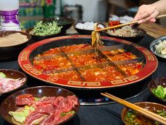 九宫格全红汤锅-谭记重庆老火锅(总店)