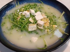 上汤浸豆苗-你鲟欢·香茅柠檬鱼(金沙店)