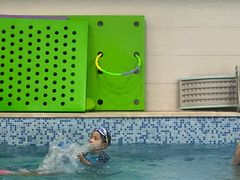 -乐悠游亲子游泳俱乐部