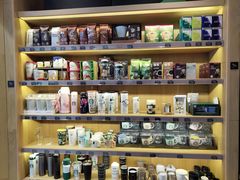 零售区-星巴克(北京惠新东街店)