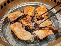 -山川小町·极番烧肉(新地假日广场店)
