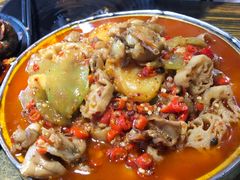 -老闵田螺馆·南昌特色小炒(梦时代店)