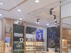 -光明眼镜·蔡司授权(徐泾店)