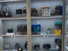 -FUN LUXURY范加奢品(蟠龙天地店)