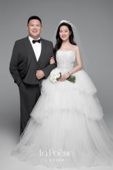 -乐派诗婚纱摄影