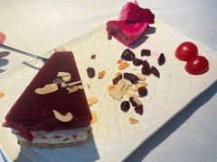 -春树下·树屋花房西餐厅(罍街AS1980店)