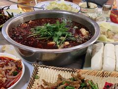 -陈胖子鱼庄(黄辣丁新津店)