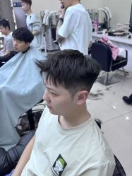 -米可造型烫染