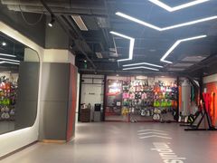 -英派斯健身旗舰店(海信国际中心馆)