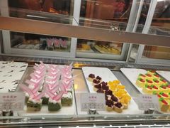 -君来湖滨饭店·玫瑰园