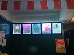 -荒岛实景沉浸密室(江汉路1店)