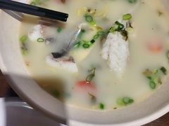 -玖鲜小笼(中山广场店)