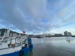 -渔中舟海鲜大排档(普陀沈家门店)