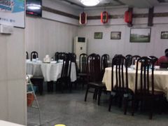 大堂-鑫悦楼煎蟹·16年海鲜大排档