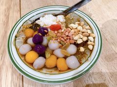 芋圆酒酿冰粉小风车-堂屋糖水店(愚园店)
