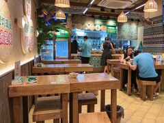 -云阿蛮云南生烫牛肉米线(奉贤路店)