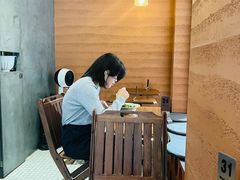 -CowCow其其·牛杂咖啡公司(六运店)