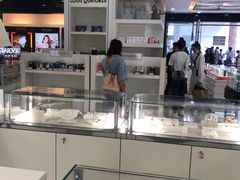 -瑞丽口岸免税店