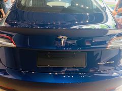 -TESLA 特斯拉(上海太古汇体验店)